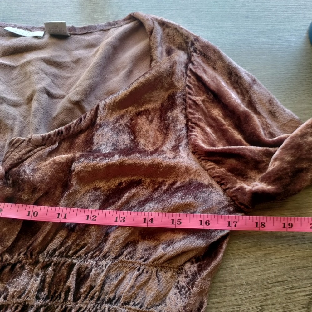 Vintage Y2K GNW Long Sleeve Cropped Pink Velvet Shirt Size Small - Picture 5 of 8